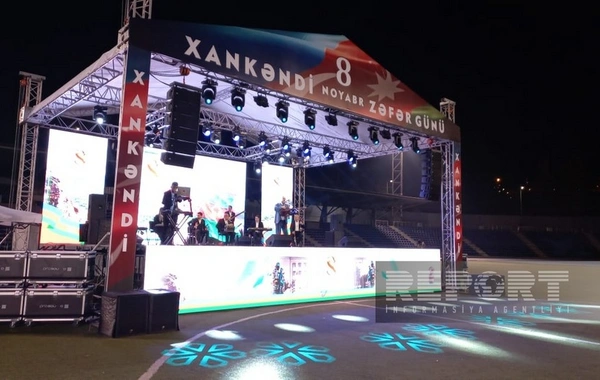 Zəfər Günü münasibətilə Xankəndidə bayram konserti və atəşfəşanlıq olub