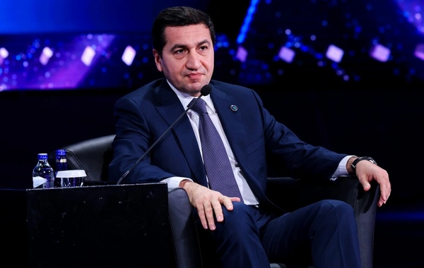 Hikmət Hacıyev: Qarabağ müharibəsi zamanı erməni mənbələr süni şəkildə yaradılmış təsvirlərdən istifadə edirdi