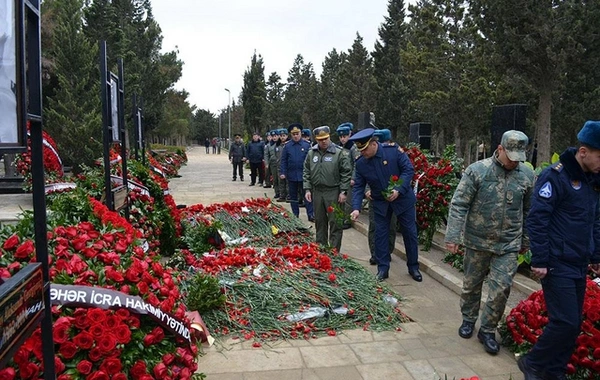 Şəhid hərbi pilot Rəşad Atakişiyevin xatirəsi yad edilib