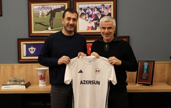 "Qarabağ" futbol akademiyasının sabiq koordinatoru klubun bazasını ziyarət edib