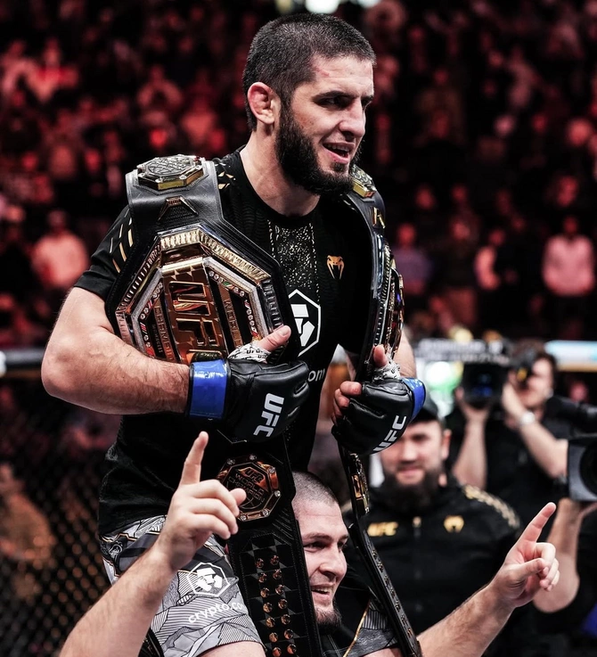 İslam Maxaçevdən möhtəşəm qələbə - Yeni çəkidə çempion oldu