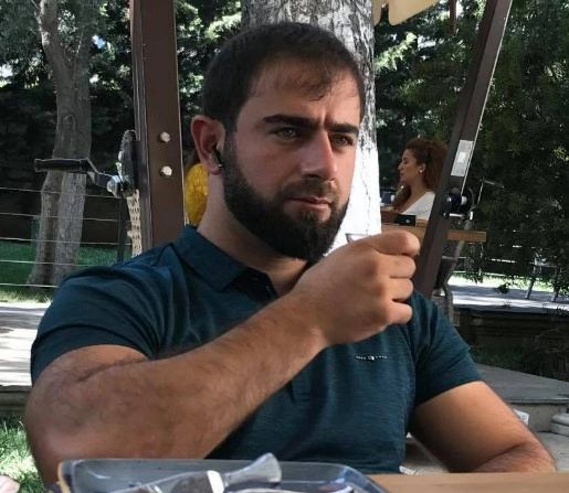 İş adamı restorandan çıxarkən GÜLLƏLƏNDİ