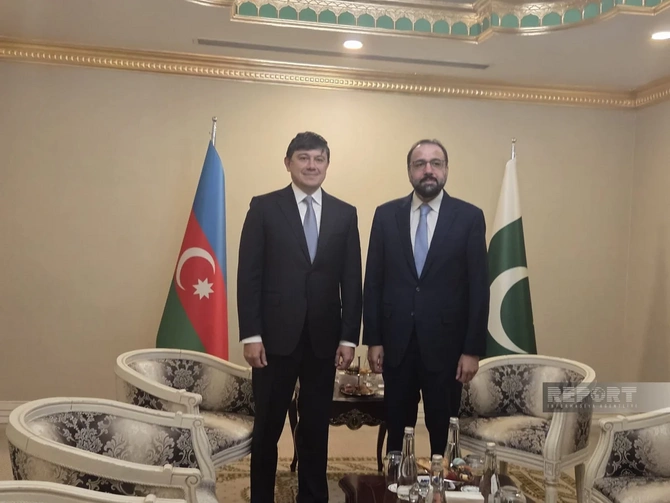 Fuad Muradov Ankarada pakistanlı və nigeriyalı həmkarları ilə diaspor məsələlərini müzakirə edib