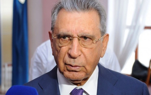 Ramiz Mehdiyev yaxın adamını necə HƏBS etdirib? Ramiz Mehdiyev yaxın adamını necə HƏBS etdirib?