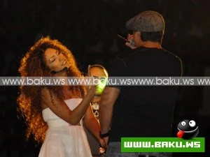 Roya - Men Size Gostererem - Konsert foto