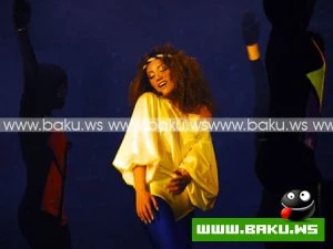 Roya - Men Size Gostererem - Konsert foto