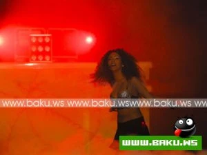 Roya - Men Size Gostererem - Konsert foto