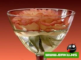 Gozelliyi ile secilen Qizilgul