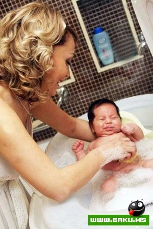 Nura ve yeni oglu :)