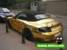 Qizil Porsche