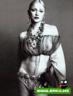 Madonnanin ehtirasla zengin fotosessiyasi [27 Shekil]