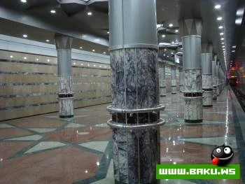 Imadeddin Nesimi Metrosu