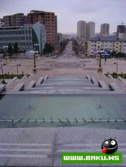 Yeni Park, Icra Hakimiyyeti ve Muzey