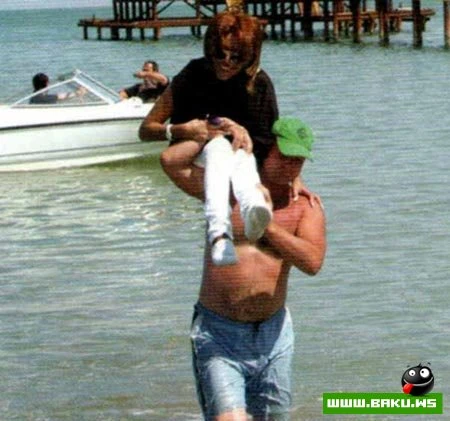 Misilsiz Demir Başlı Roya :) + (7 Foto)