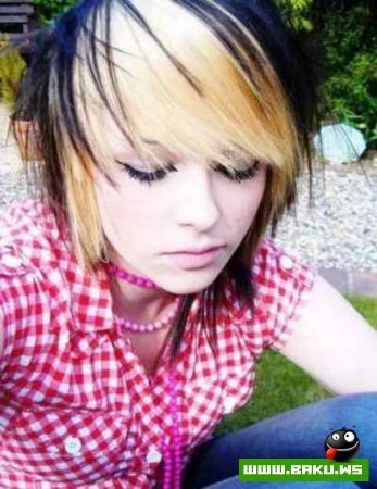 Emo Qizlar
