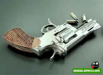 En kichik Revolver tapancasi