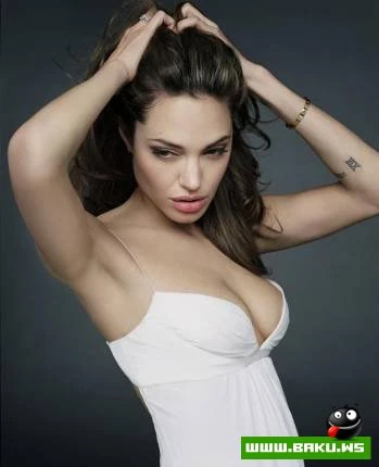 Angelina Jolie-nin tatuirovkalari [+8 Photos]