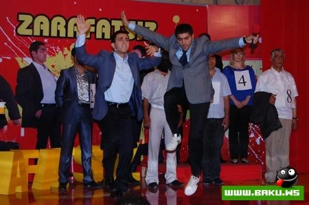 Zarafatsız ! Space Tv