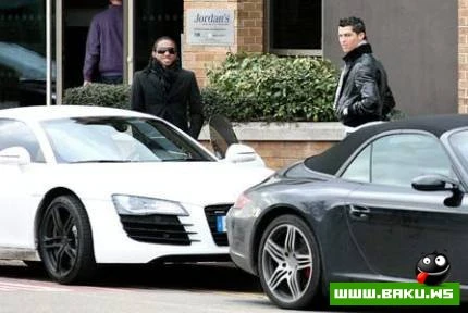 Christianu Ronaldo öz maşınlarını satışa cıxardıb