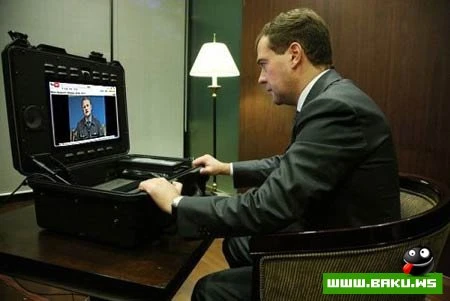 Президентский ноутбук, маде ин Раша (12 фото)