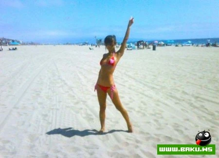 Фотографии из частного альбома Бай Линг (Bai Ling)