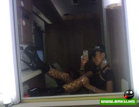 Фотографии из частного альбома Бай Линг (Bai Ling)