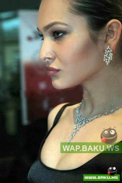 Nigar Rzaquliyeva - Miss Kavkaz 2009
