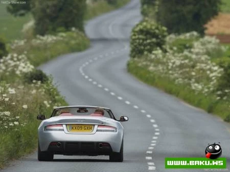 Aston Martin DBS Volante