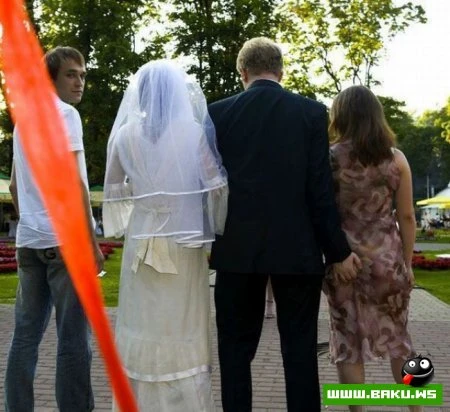 Что может происходить за спиной... =)