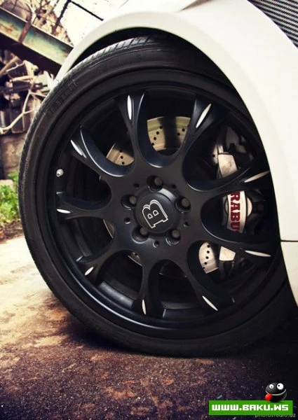 C63 BRABUS Bullit - in BAKU (14 FOTO)