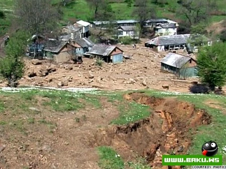 Hacıkənd qəsəbəsində daşqın (8 foto)