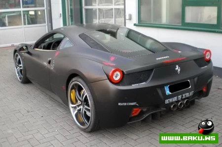 Суперкар Ferrari 458 Italia стилизировали под истребитель F-117 Nighthawk (Фото )