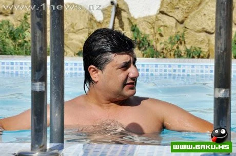 Что увидел paparazzi на даче у Ройи? – ФОТО