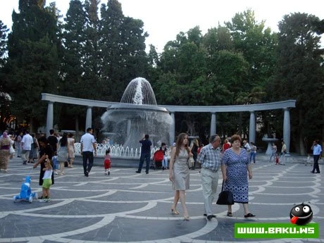 Yenilənmiş Fəvvarələr bağı
