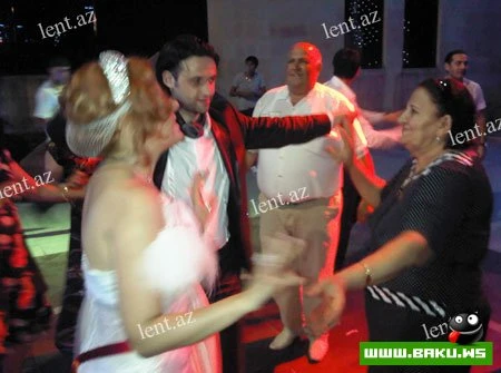Xuraman Şuşalı ərə getdi ! FOTO + VIDEO