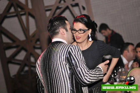 Müğənni Elnur ad gününü qeyd etdi ! (54 FOTO)