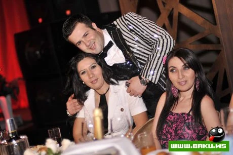 Müğənni Elnur ad gününü qeyd etdi ! (54 FOTO)