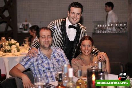 Müğənni Elnur ad gününü qeyd etdi ! (54 FOTO)