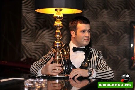 Müğənni Elnur ad gününü qeyd etdi ! (54 FOTO)