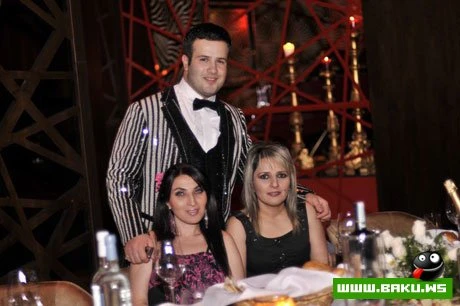 Müğənni Elnur ad gününü qeyd etdi ! (54 FOTO)