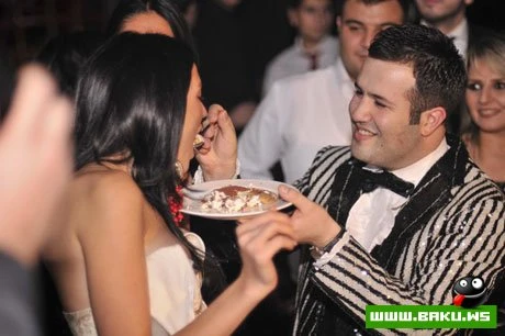 Müğənni Elnur ad gününü qeyd etdi ! (54 FOTO)
