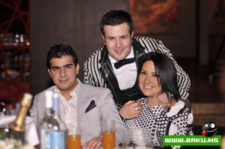 Müğənni Elnur ad gününü qeyd etdi ! (54 FOTO)