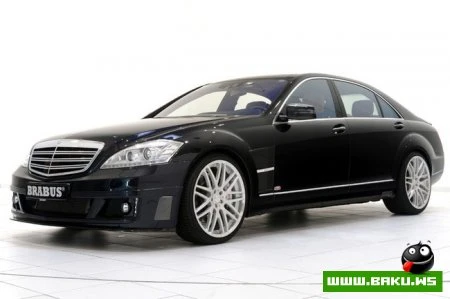 SV12 R Biturbo 800