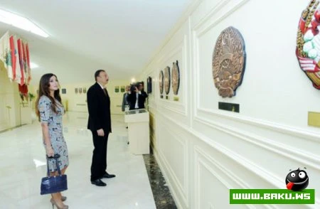 Президент Азербайджана принял участие в открытии Музея Государственного Флага - ФОТО
