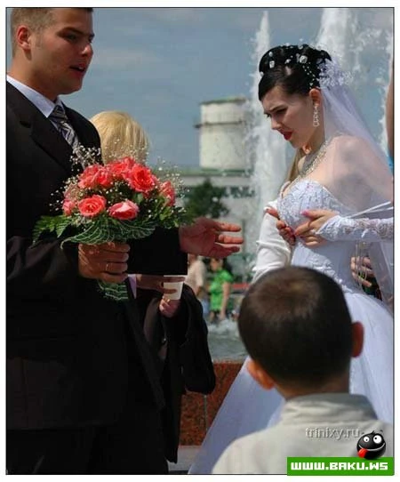 Никогда не попадут в свадебный альбом :)