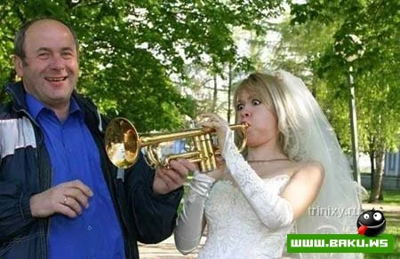 Никогда не попадут в свадебный альбом :)