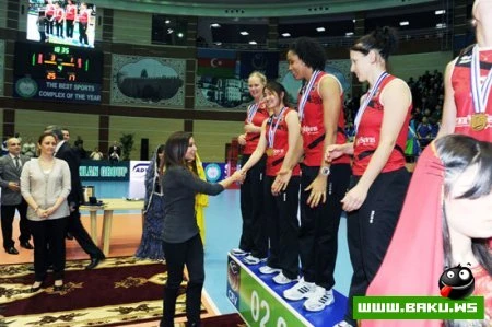 Çellenc Kubokunun Bakıda keçirilən final oyununu Prezident İlham Əliyev və xanımı Mehriban Əliyeva da izləyiblər - FOTO