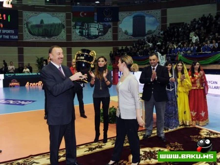 Çellenc Kubokunun Bakıda keçirilən final oyununu Prezident İlham Əliyev və xanımı Mehriban Əliyeva da izləyiblər - FOTO