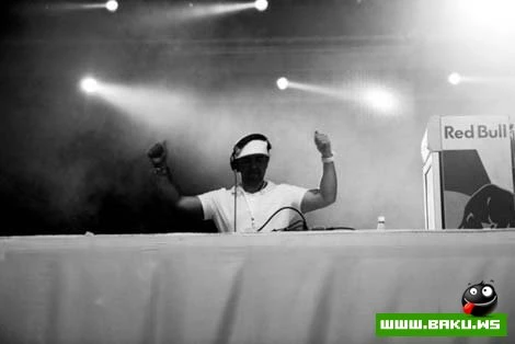 В Баку состоялась «MTV White Party 2011»