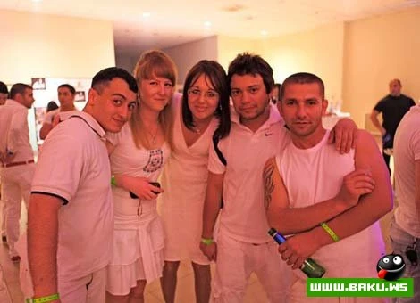 В Баку состоялась «MTV White Party 2011»